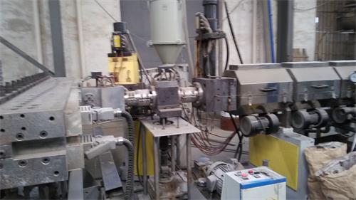 海角社区入口在PC片材生产线中的应用